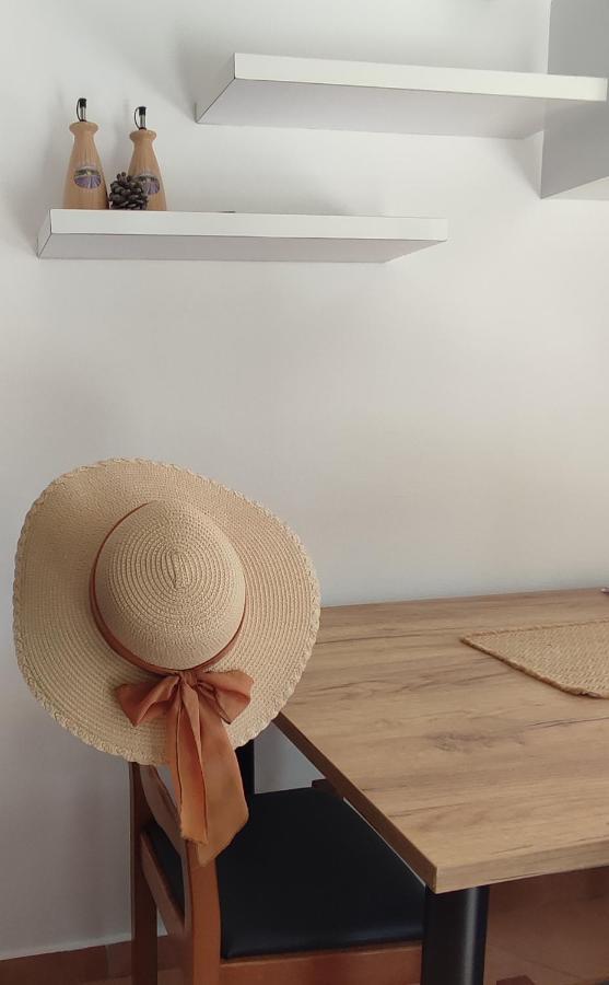 Apartment Mimi Opric エクステリア 写真